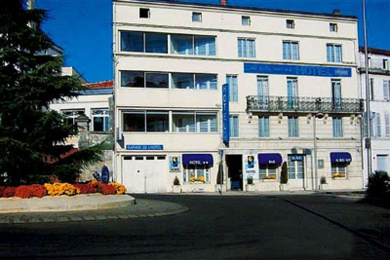 סנטה Brit Hotel Bleu Nuit מראה חיצוני תמונה